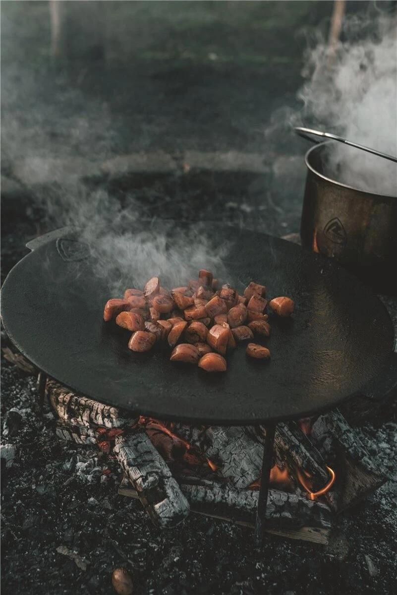 Robens Bighorn Pfanne, 3-Beinig, 48x44x23cm, Schwarz – Bild 2