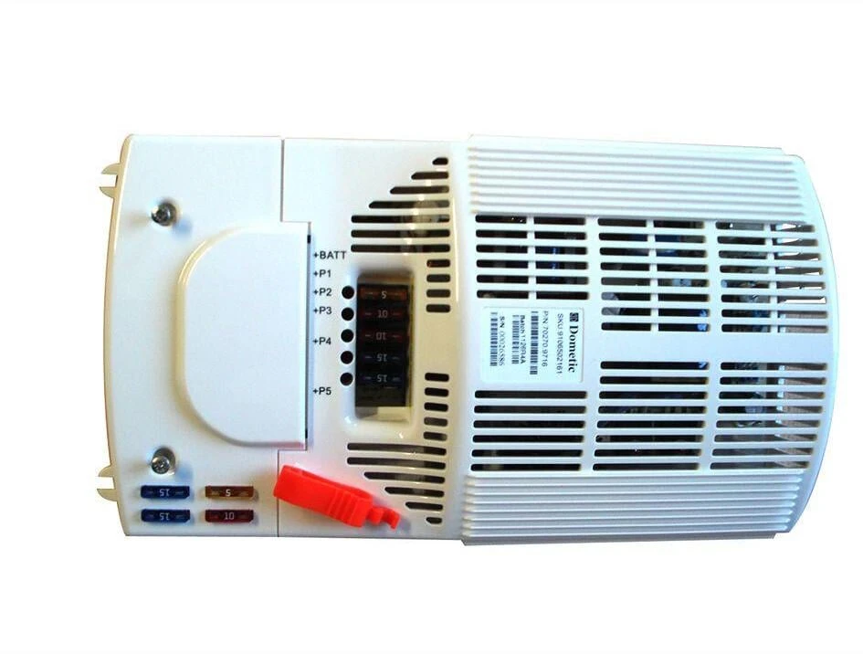 Dometic Schaltnetzteil 12V/230V – Bild 4